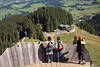 Alpspitze Aussichtsplattform Besucher ber Allgu Naturpanorama in Tiefe Berghtte Gipfelsich