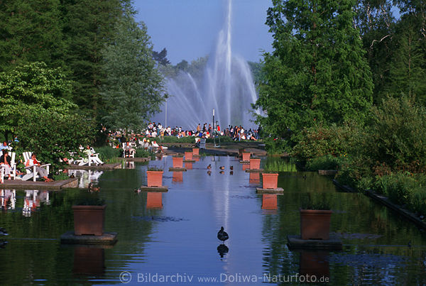 Wasserlichtspiele Fontnen Wasserkaskade Hamburg Park Planten un Blomen