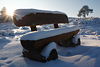 006630_Sonne Sternlicht ber Verschneite Bank in Winterlandschaft Schnee-Romantik Naturfotos