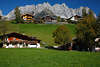 Going am Wilder Kaiser Bergpanorama Tirol Bauernhfe Grnidylle Gasthuser Naturbild