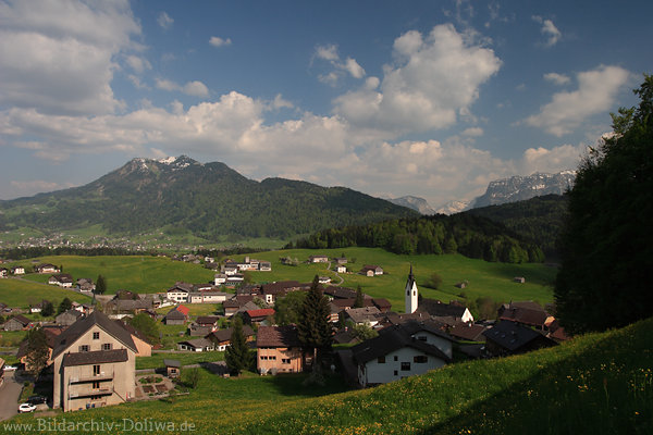 Schwarzenberg Alpendorf Bregenzerwald Grnwiesen Naturidylle Vorarlberg