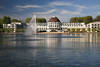 Hollersee Bremen Bilder Wasser Fontne Brgerpark Hotel Gebude Landschaft