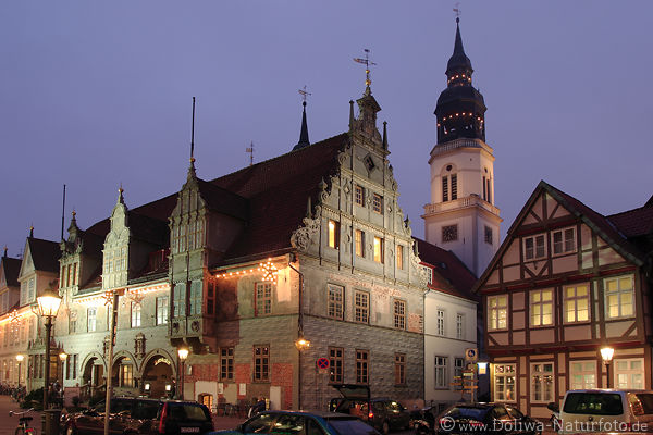 Celle Altstadt Kirchturm Ratskeller altes Rathaus Weihnachtszeit Romantik Advent Nachtfoto