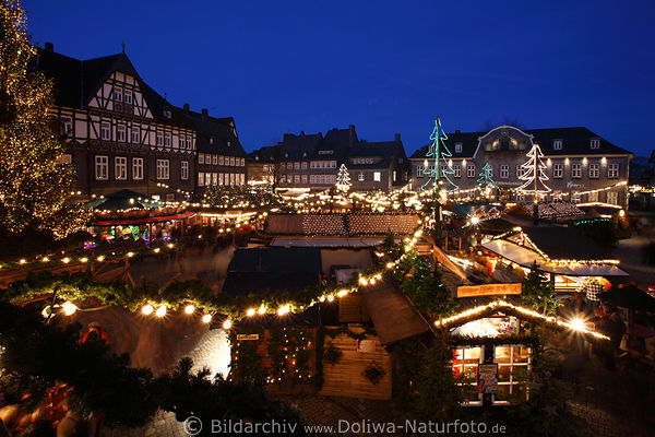 Goslar Weihnachtsmarkt Panorama Foto Marktplatz romantische Stimmung Altstadt Huser blaue Stunde