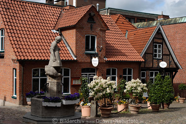 Pln Brasserie Kneipe Brunnen in Altstadt am Schloberg
