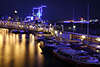 Hafen Hamburg Blaulichter an Elbe Landungsbrcken Romantik Fotos bei Nacht blaue Lichtdekoration