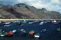 Teneriffa Berge Kste Meer Fischerboote Strand bei San Andres Playa de las Teresitas