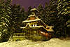 Holzkapelle Jaszczurwka Winterbilder Zakopanestil Gorale Holzbaustil romantisches Nachtfoto