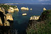 Baia de Lagos Foto Meer zerkl�ftete Felsenk�ste Landschaftsbild Seeufer gelbe Felsbrocken